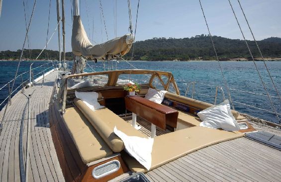 BERNIC II | 1978 22m (72’2″) Classic Ketch Aluminium Sail Yacht from French shipyard CNB