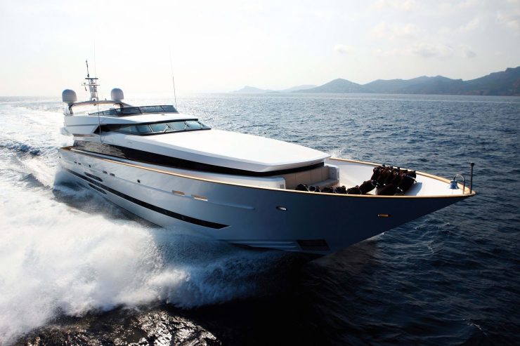 BLINK | 2009 41m (135ft) High Performance Flybridge Motor Yacht built by Italian shipyard Cantieri di Pisa