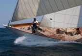 Blue Peter | 1930 20m (65’7″) Classic Cruiser Racer Sailing Yacht from British boat builder W. King & Sons