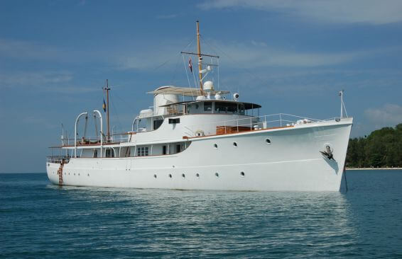 CALISTO | 1944 41.5m (136’1″) Classic Trawler Style Wood Motor Yacht from American shipyard Astoria Marine