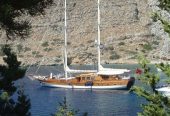 CANER 4 | 2010 36m (118’1″) Modern Gulet Motor Sail Yacht from Turkish shipyard Bodrum