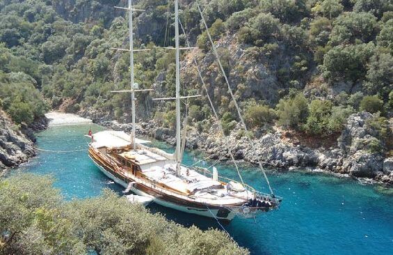 CANER 4 | 2010 36m (118’1″) Modern Gulet Motor Sail Yacht from Turkish shipyard Bodrum