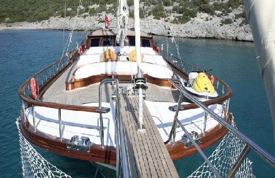 CANER 4 | 2010 36m (118’1″) Modern Gulet Motor Sail Yacht from Turkish shipyard Bodrum