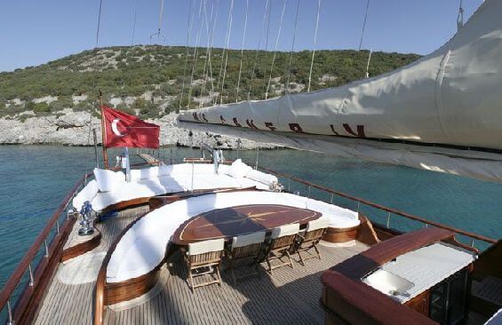 CANER 4 | 2010 36m (118’1″) Modern Gulet Motor Sail Yacht from Turkish shipyard Bodrum