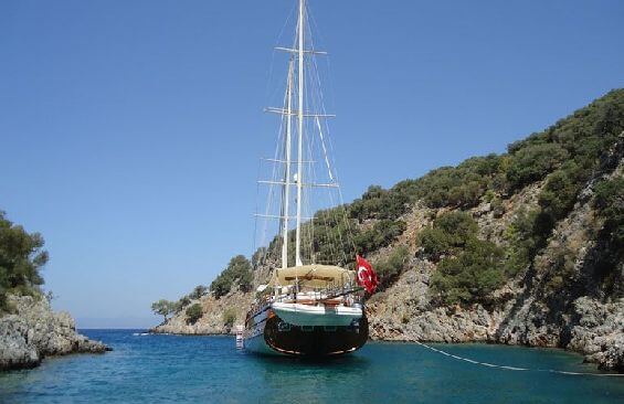 CANER 4 | 2010 36m (118’1″) Modern Gulet Motor Sail Yacht from Turkish shipyard Bodrum