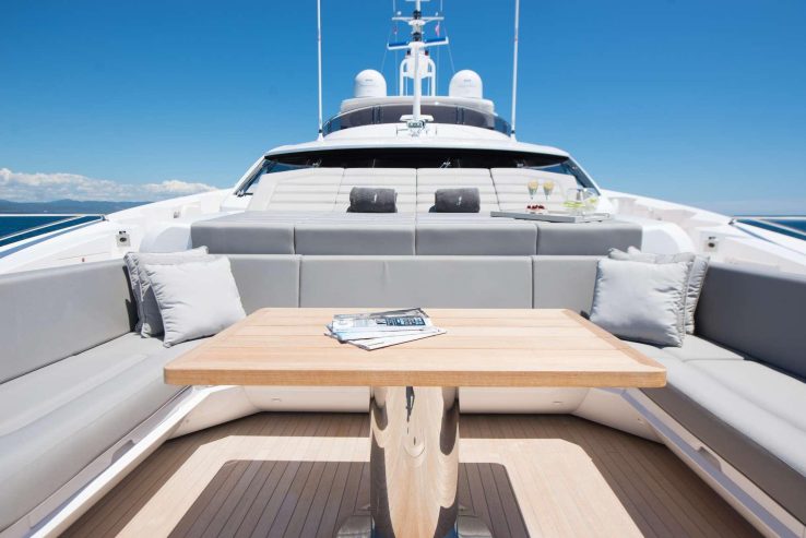 E Motion | 2016 40.05 m (131’3″) Luxury Performance Motor Yacht from British shipyard Sunseeker