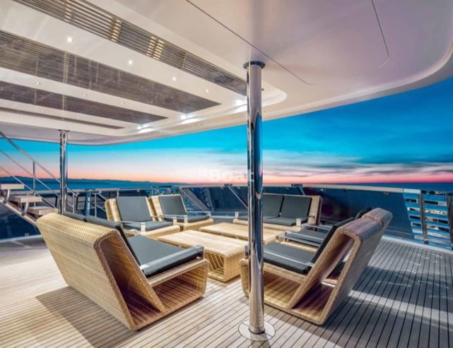 EUPHORIA II | 2017 49.56 m (162’7″) Luxury Quad-Deck Steel Motor Yacht from Turkish shipyard Mayra