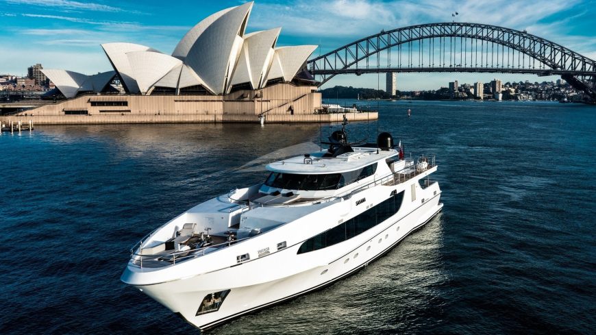 EVOLUTION | 2008 36m (118’1″) Luxury Aluminium Motor Yacht from Australian shipyard OCEANFAST