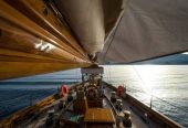 Gladoris II | 1928 24.5m (80’5″) Classic Cruising Sail Yacht from British boat builders Luke Brothers