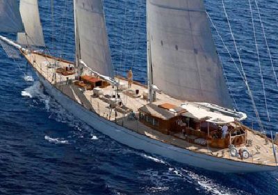 Gweilo-2009-47.4m-155622-Sail-Yacht-for-charter-YachtDealz11