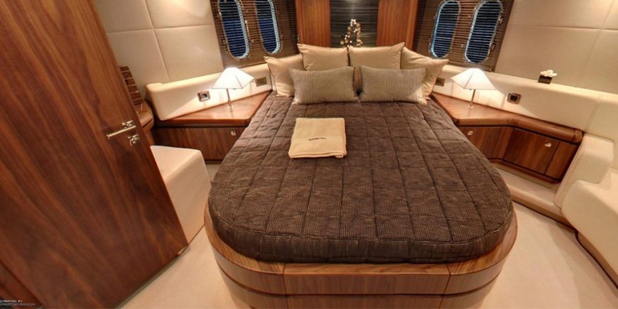 HARVEST MOON | 2011 18m (59′) Luxury Flybridge Performance Motor Yacht from British shipyard Pearl Yachts