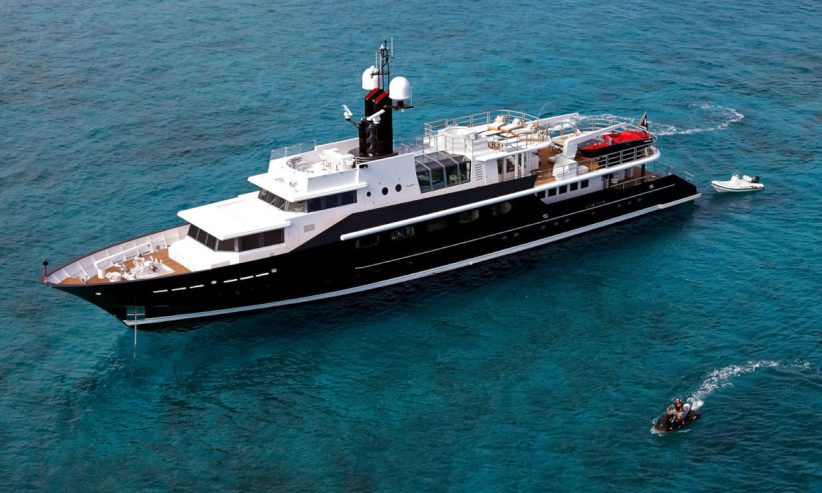 Highlander | 1986 49.38m (162′) Classic Luxury Steel Motor Yacht from renowned Dutch shipyard Feadship