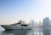 INIFITY 7 | 2009 30.78m (100’9″) LUXURY FLYBRIDGE PERFORMANCE MOTOR YACHT FROM UAE SHIPYARD GULF