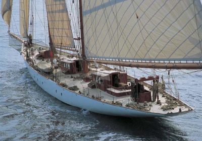 INVADER-1905-49.3m-161722-Sail-Yacht-for-charter-YachtDealz3