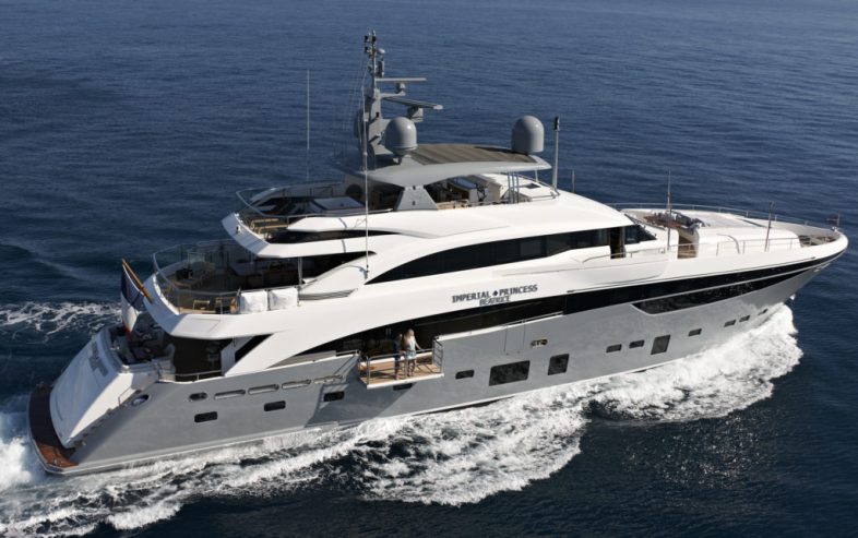 Imperial Princess Beatrice | 2011 40.16m (131’7″) Luxury Motor Yacht from British shipyard Princess