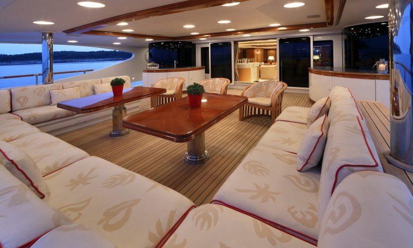 JAGUAR | 2005 56.08m (183’9″) Modern Classic Tri-Deck Steel Motor Yacht from renowned Italian shipyard Benetti