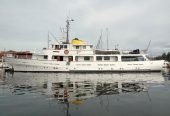 Lady Hoo | 1964 33.83m (111′) Classic Luxury Steel Motor Yacht from British shipyard Richards