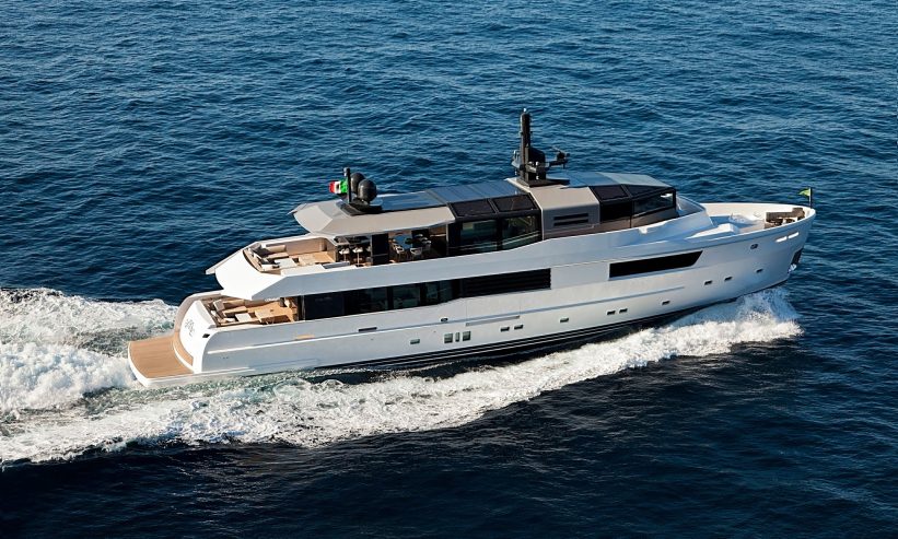 M YACHT | 2014 35m (114’8″) Luxury Motor Yacht from Turkish shipyard ARCADIA