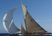 MOONBEAM OF FIFE III | 1903 30.94m (101’5″) Classic Cruising Wood Sail Yacht from British shipyard William Fife & Sons