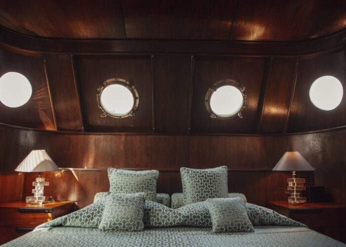 Maid Marian 2 | 1931 33.2 m. (108.9 ft) Classic Luxury Cruising Motor Yacht