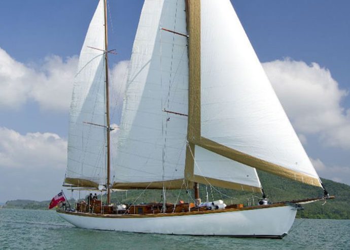 Moonbeam IV | 1914 32.1m (105’3″) Classic Wood Sail Yacht from British shipyard William Fife & Sons