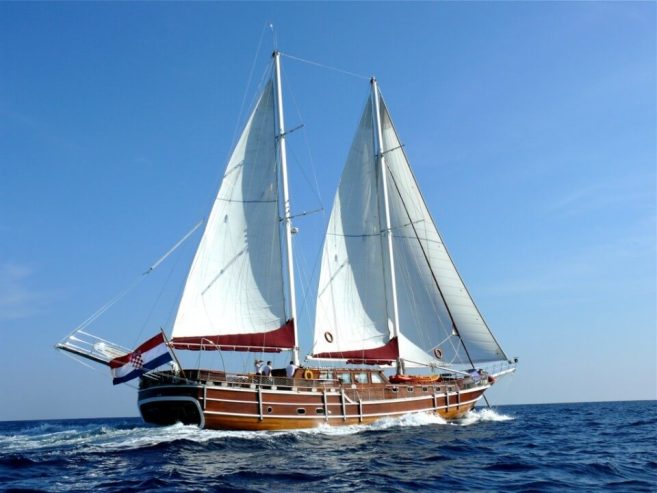 NOSTRA VITA | 2005 31.8m Modern Gulet Wood Sail Yacht from Croatian shipyard Selemiya