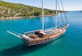 NOSTRA VITA | 2005 31.8m Modern Gulet Wood Sail Yacht from Croatian shipyard Selemiya