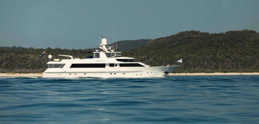 PHOENIX ONE | 1991 34.75m (114′) Luxury Flybridge Aluminium Motor Yacht from Australian shipyard Lloyds