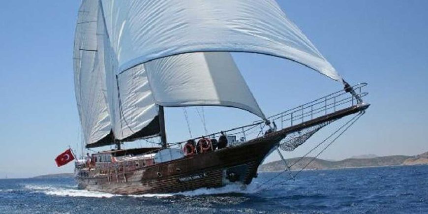 Princess Karia II | 2008 30m (98’5″) Modern Gulet Motor Sail Yacht from Turkish shipyard