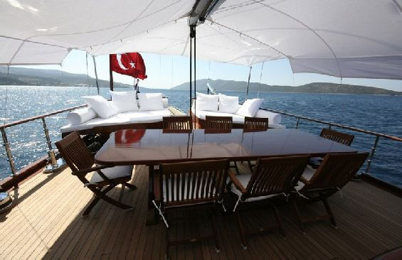 Princess Karia IV | 2010 35m (114’10”) Modern Gulet Motor Sail Yacht from Turkish shipyard Bodrum