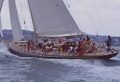 SHAMROCK V | 1930 36.58m (120′) Classic “J-Class” Sloop Sail Yacht from British shipyard Camper & Nicholsons