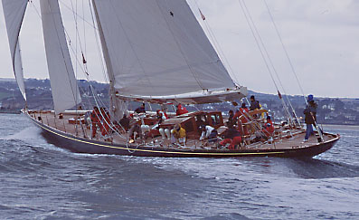 SHAMROCK V | 1930 36.58m (120′) Classic “J-Class” Sloop Sail Yacht from British shipyard Camper & Nicholsons