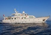 South Paw C | 1977 34.65m (113’6″) Classic Luxury Steel Motor Yacht from Italian shipyard Codecasa