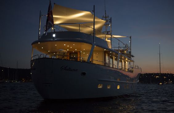 SULTANA | 1969 25.81m (84’6″) Classic Luxury Steel Motor Yacht from Dutch shipyard Feadship