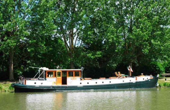 THE RANDLE | 2001 21.94m (71.98 ft) Modern River Cruising Motor Yacht from British builder R W Davies