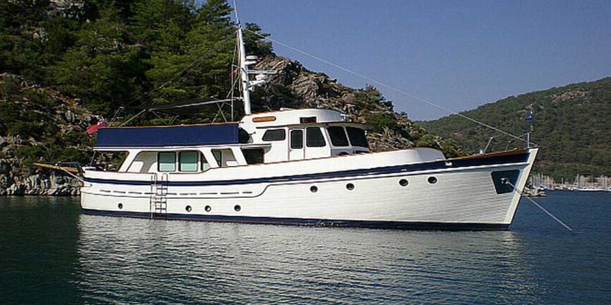 WATERMARK | 1966 18.1m (59’5″) Classic Flybridge Motor Yacht from German shipyard Ditzen