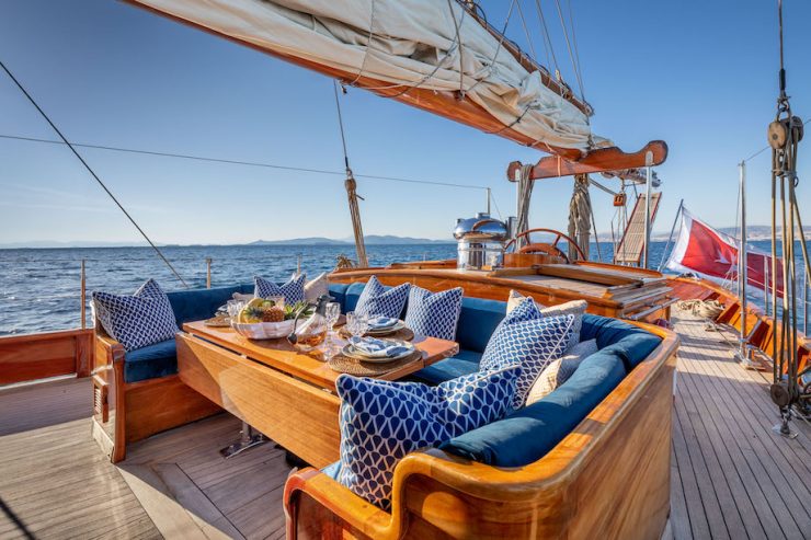 WEATHERBIRD | 1931 31m (101’7″) Classic Schooner Sail Yacht from French shipyard Chantelot & Lemaistre