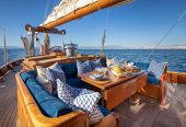 WEATHERBIRD | 1931 31m (101’7″) Classic Schooner Sail Yacht from French shipyard Chantelot & Lemaistre