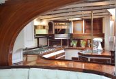 Whitefin | 1985 27.43m (90′) Classic Cruising Racer Sail Yacht from American shipyard Renaissance Yachts