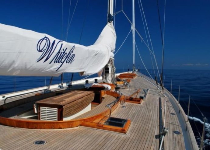 Whitefin | 1985 27.43m (90′) Classic Cruising Racer Sail Yacht from American shipyard Renaissance Yachts