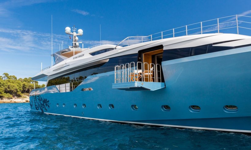 ZIG ZAG OCEAN | 2014 44.8m (146’9″) Raised Pilothouse Performance Motor Yacht from renowned Italian shipyard Admiral