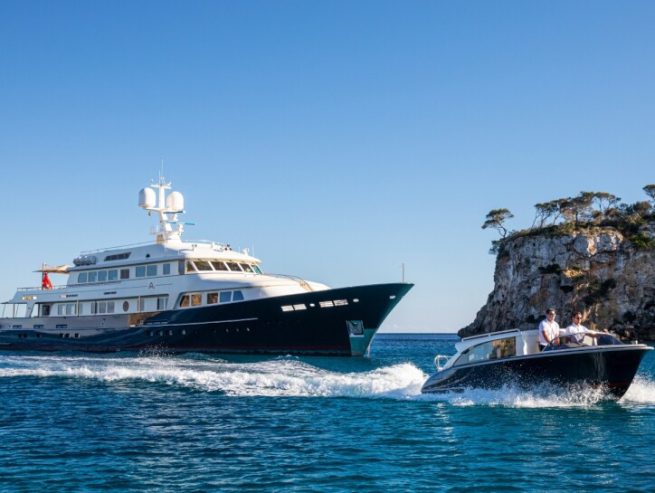 A2 | 1983 46.90M (154 FT) Classic Luxury Steel Motor Yacht built by Dutch shipyard Feadship