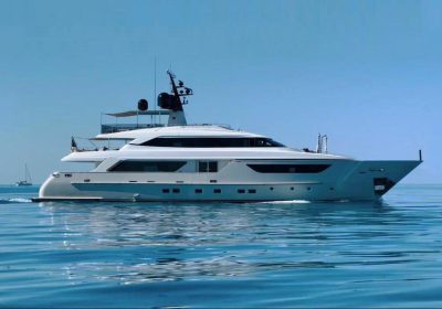 AWAY-2009-37.8m-124′-Motor-Yacht-FOR-SALE-YACHTDEALZ41