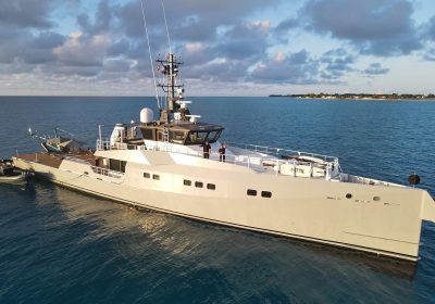 BAD-COMPANY-SUPPORT-2019-149822-45.62m-Motor-Yacht-for-sale-YachtDealz1