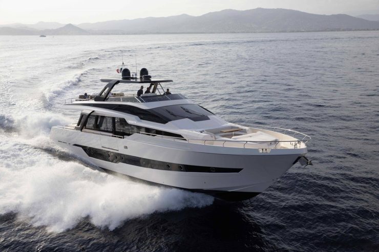 CECILOU | 2018 27m (88’7″) Luxury High Performance Flybridge Motor Yacht from Italian shipyard Cayman Yachts