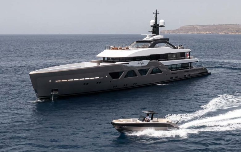 COME TOGETHER | 2022 60m (196’11”) Amels 60 Luxury Steel Motor Yacht (Limited Editions Series)