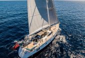 ENSO | 2016 25.15m (82’7″) Luxury World Cruising Sailing Yacht from British shipyard Oyster Marine