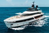 KOJU | 2021 36.91m (121’1″) Luxury Tri-Deck Motor Yacht from renowned Italian shipyard Benetti