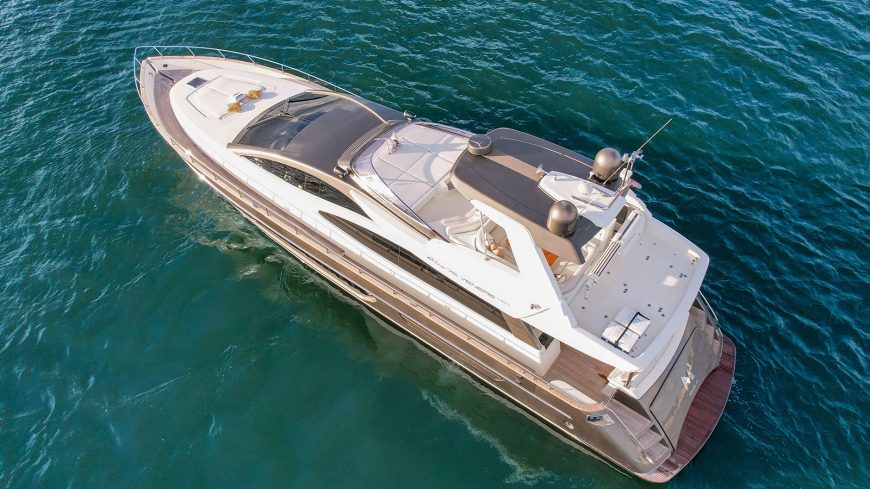 M3 | 2013 22.99m (75’5″) Luxury High Performance Flybridge Motor Yacht from Italian shipyard RIVA