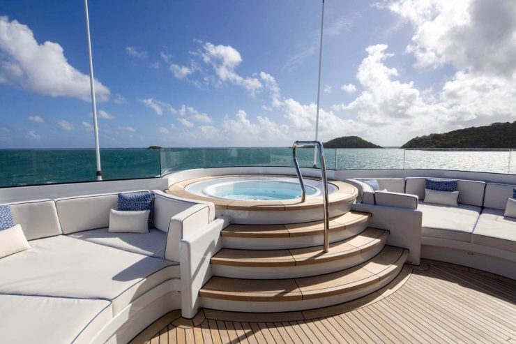 ROCK.IT | 2014 60.4m (198’2″) Luxury Tri-Deck Steel Motor Yacht built by Dutch shipyard Feadship